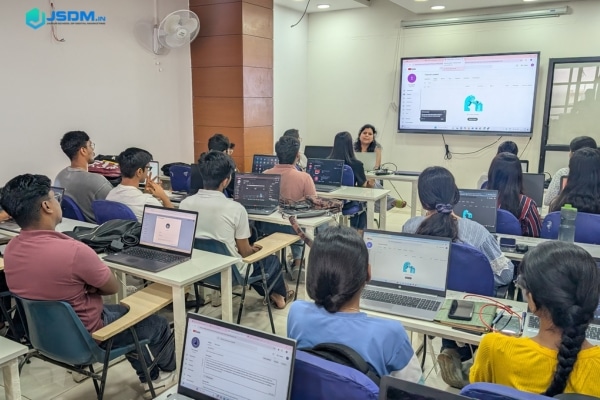 digital-marketing-class-jsdm-1.jpg